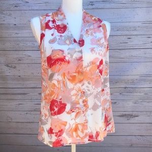Sleeveless, V-neck Floral Blouse